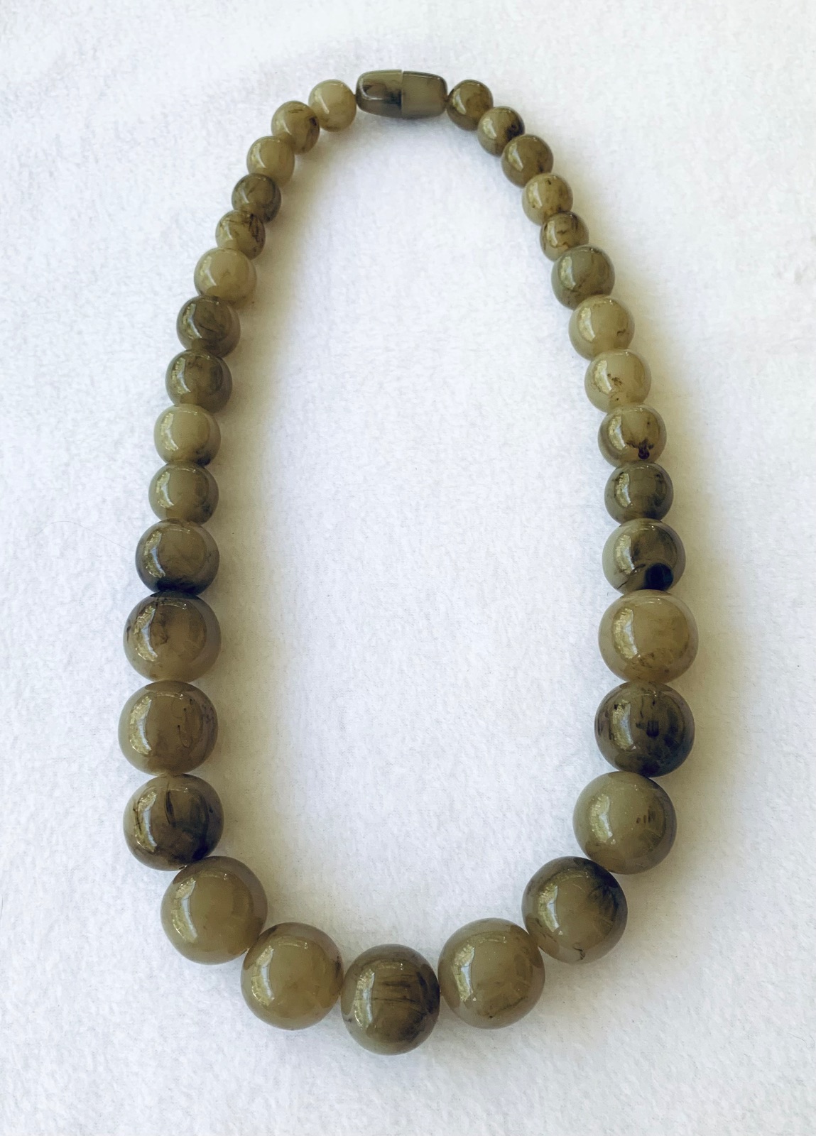 Beige Large Ball Necklace